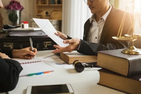 Почему стоит выбрать профессиональную юридическую помощь